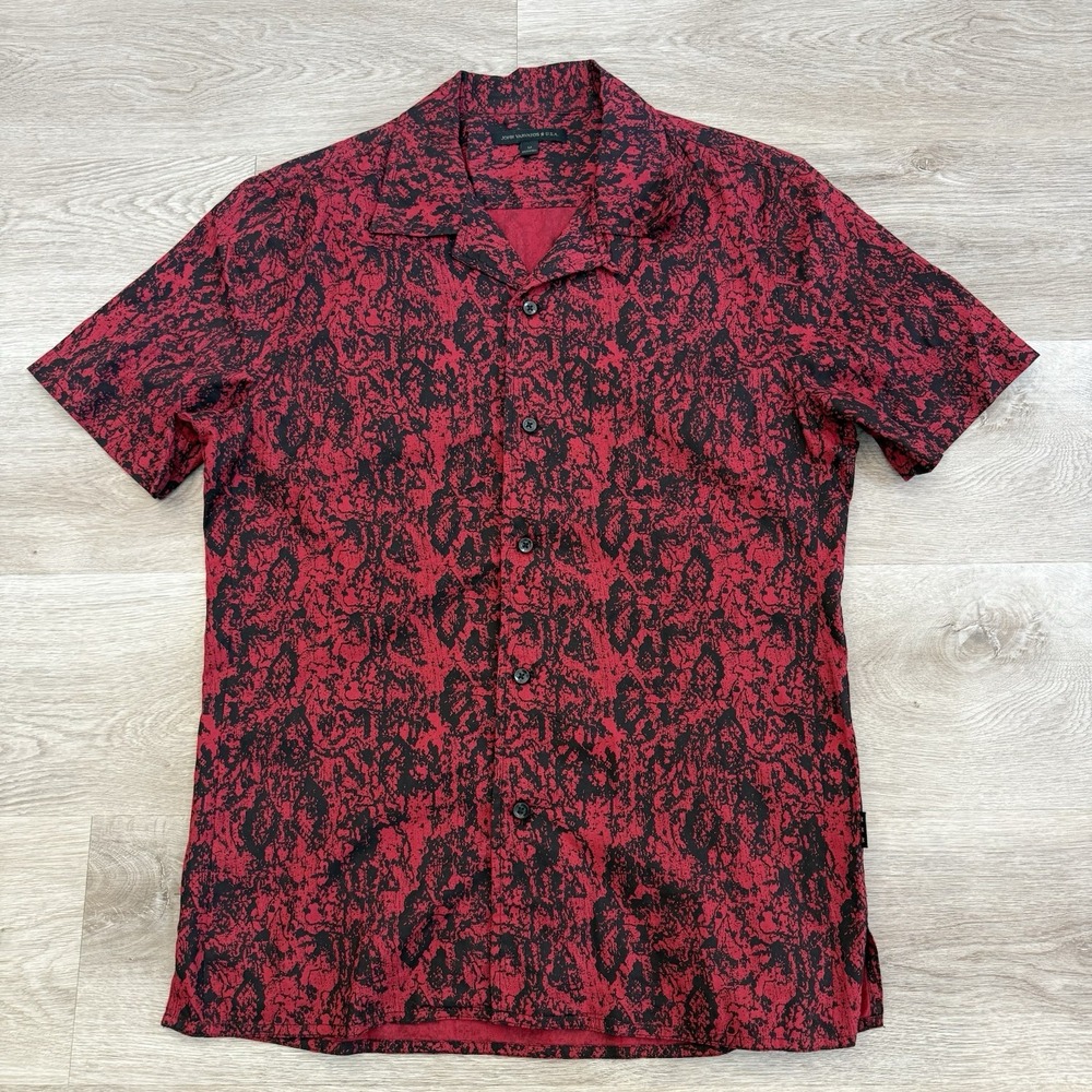John Varvatos USA Mens Medium Shirt Red Black Snakeskin Camp Collar Short Sleeve